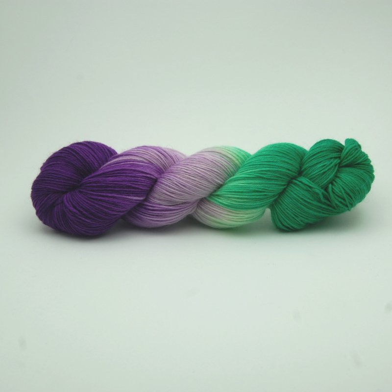 Farbe des Monats September - Larissa – Bild 3