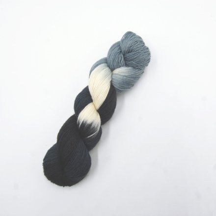 Handgefärbte Wolle - Farbularasa