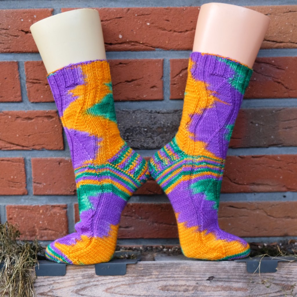 Socken Monatsfärbung März