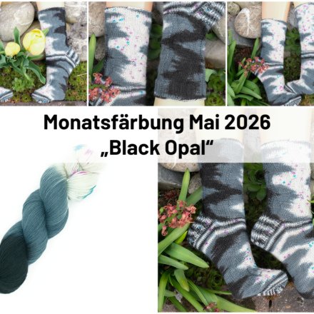 Schwarz-grau-weiße handgefärbte Socken